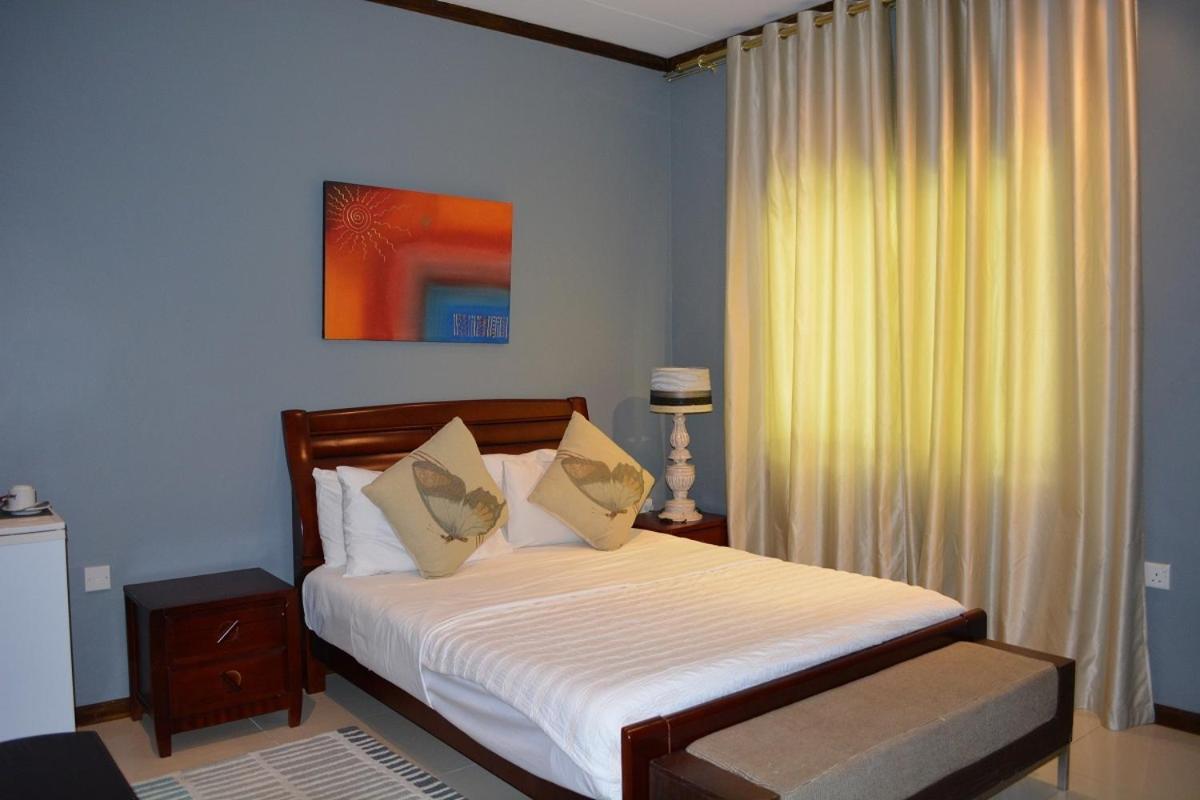 Bayview Villas Seychelles Anse Boileau Oda fotoğraf