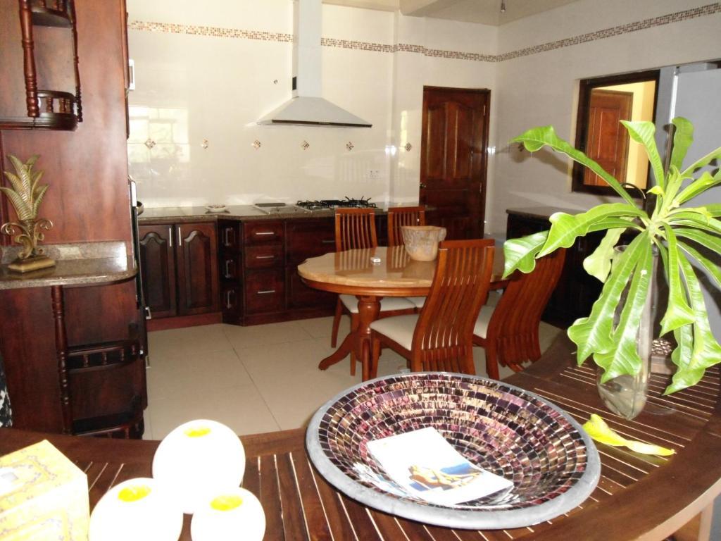 Bayview Villas Seychelles Anse Boileau Dış mekan fotoğraf